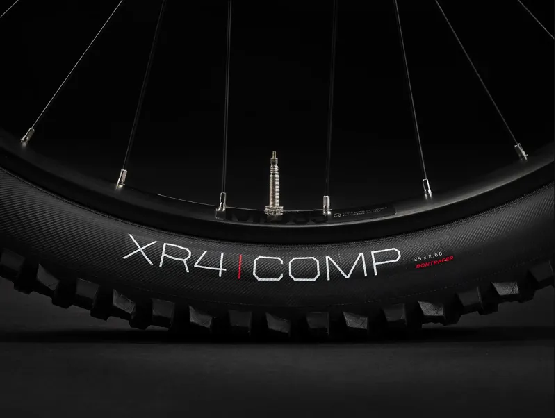 Trek Rail 9.8 XT Gen 4 Full Suspension Electric Mountain Bike 2024 in Baja Yellow-9